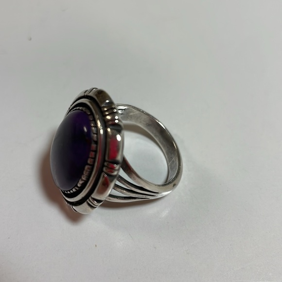 Vintage purple cabachon gemstone ring signed by artist - Picture 5 of 11
